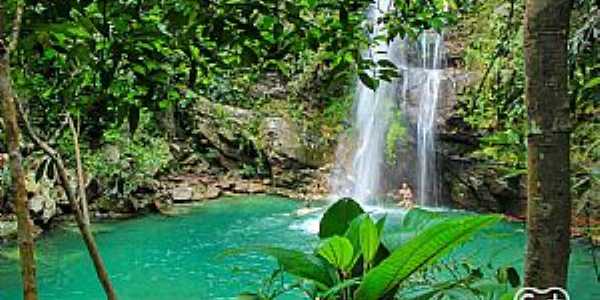 Cachoeira Santa Brbara, a mais bela do Estado de Gois!