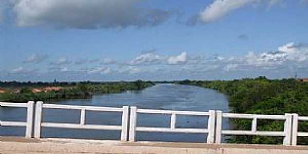 Arar-MA-Ponte sobre o Rio Mearim-Foto:WLuiz