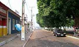 Carolina - Carolina-MA-Avenida que d acesso ao Rio Tocantins-Foto:Nando Cunha