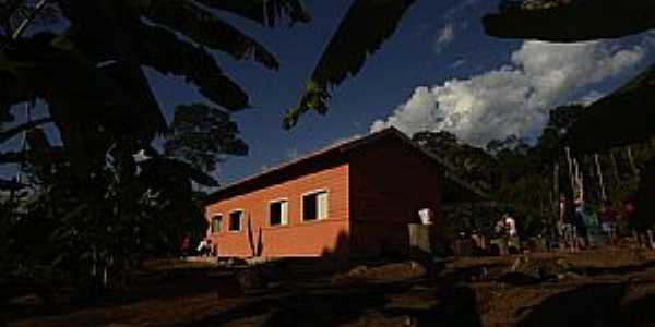 Massauari-AM-Escola Rural-Foto:salvavidasamazonia.