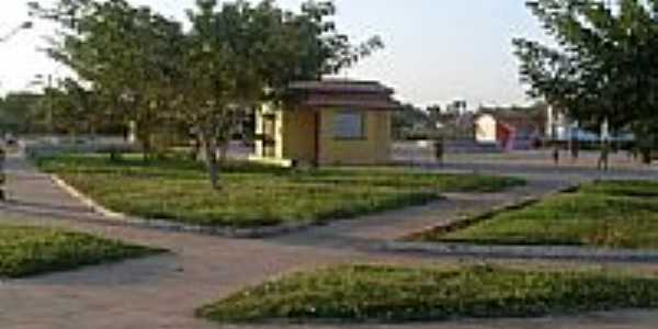 Vista parcial da Praa de Eventos em Lima Campos-Foto:Ribinha