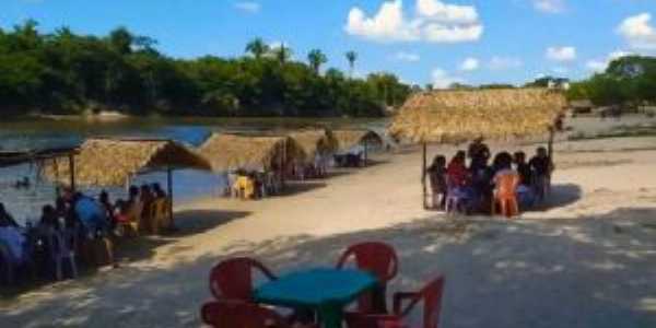 Praia dos Amores, Por vila da manga