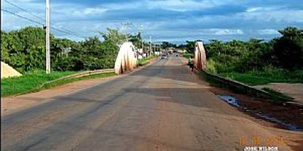 Peritor-MA-Ponte sobre o Rio Peritor-Foto:J.WILSON