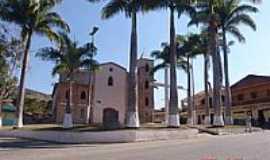 Acaiaca - Praa Padre Rabelo Alvim e Igreja Matriz de So Gonalo-Foto:Geraldo Salomo