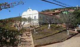 gua Branca de Minas - Praa e Igreja-Foto:Felix Santos 