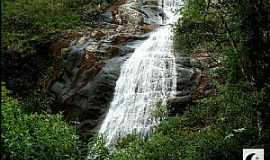 Alto Capara - Alto Capara-MG-Cachoeira Bonita-Foto:MohammadAlberth