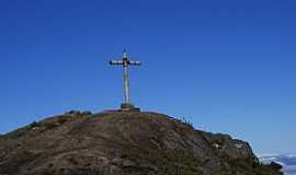 Alto Capara - Alto Capara-MG-Cruzeiro no Pico da Bandeira-Foto:Elpdio Justino de Andrade