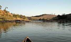 Aracati de Minas - Lago-Foto:CARLIMPESCADOR 