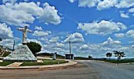 Arajos - Arajos-MG-Cristo Redentor no trevo de acesso-Foto:Aender M. Ferreira