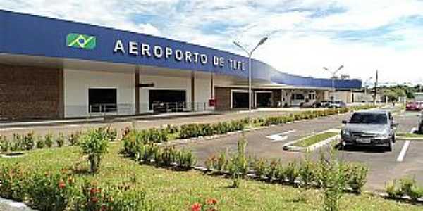 Imagens da cidade de Tefé- AM- Aeroporto estadual.
