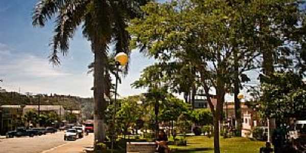 Baldim-MG-Praa da Matriz-Foto:Cidade Brasil