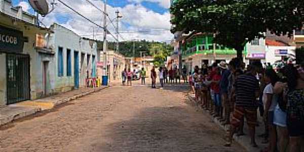 Imagens da cidade de Bandeira - MG