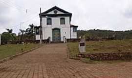 Bandeirantes - Igreja Matriz de So Sebastio-Foto:Geraldo Salomo