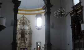 Baro de Cocais - interior da igreja em Baro de Cocais, Por Paulo Czar da Paz