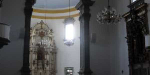 interior da igreja em Baro de Cocais, Por Paulo Czar da Paz