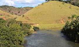 Barra Longa - Rio do Carmo e paisagem da regio de Barra Longa-MG-Foto:Milton Brigolini Nem