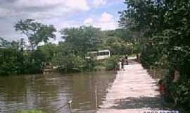 Barreiro Branco - Ponte sobre o Rio Salinas-Foto:ArmandoFS 