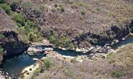 Barreiro da Raiz - Canyon do Rio Gorutuba
Por Eduardo Gomes