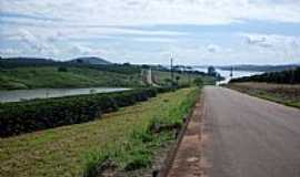 Boa Esperana - Bos Esperana-MG-Rodovia e o Lago de Furnas-Foto:Aroldo dos Reis Castro Rozas