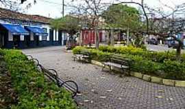 Bom Jardim de Minas - Praa no centro