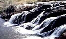 Carrancas - Cachoeira do Luciano