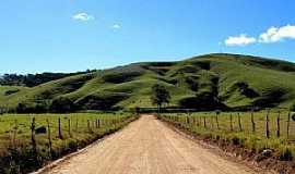 Carvalhos - Carvalhos MG -Paraso das Trilhas e Cachoeiras