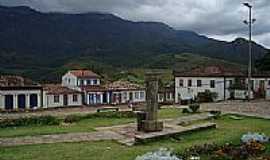 Catas Altas -  Praa da Matriz -Foto Paulo Henrique Matias