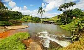 Catun - Cachoeira do Balnerio de Igrejinha-Foto:sgtrangel  