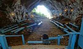 Catun - Interior da Gruta da Pedra Santa-Foto:sgtrangel 