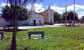 Catuti - Praa e Igreja Bom Jesus-Foto:Ricardo Louzada