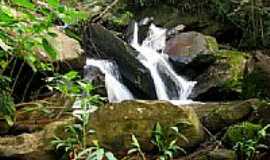 Conceio da Aparecida - Cachoeira Laje - Conceio da Aparecida - MG por Carlossulmoneti