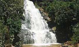 Conceio das Pedras - Cachoeira em Conceio das Pedras-Foto:marvalim82