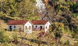 Conceio das Pedras - Conceio das Pedras - MG
Cachoeira da Usina
Sul de Minas
Fotografia de Gabriel Ribeiro