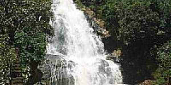 Cachoeira em Conceio das Pedras-Foto:marvalim82