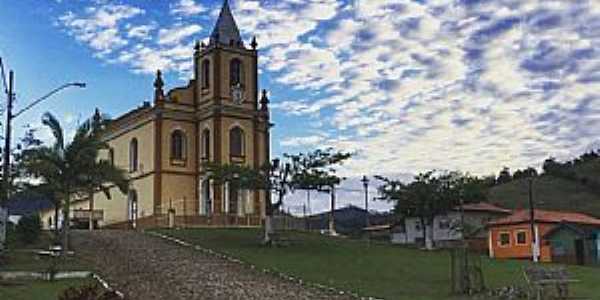 Imagens da localidade de Conceio do Formoso Distrito de Santos Dumont - MG