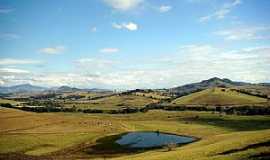 Conceio dos Ouros - Conceio dos Ouros-MG-Lago no meio da regio-Foto:IsmaelSilva