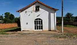 Corao de Jesus - Capela na Vila de So Geraldo em Corao de Jesus-MG-Foto:Antonio de Andrade