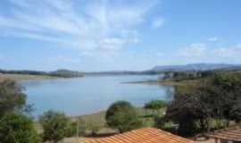 Cristais - Lago de Furnas - Cristais MG, Por Jorge