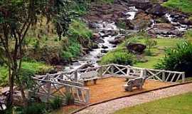 Cristina - Cristina-MG-Parque Urbano da Cachoeira da Gruta-Foto:cristina.mg.gov.br