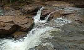 Crucilndia - cachoeira machados