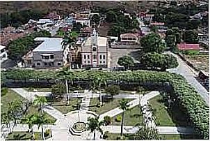 Imagens da cidade de Cuparaque - MG