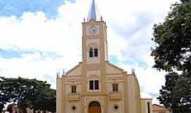 Delfinpolis - Igreja do Divino Esprito Santo-Foto:Vicente A. Queiroz