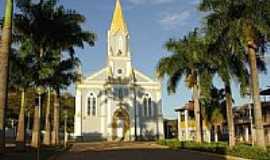 Divinolndia de Minas - Igreja Matriz de Divinolndia de Minas-Foto:RENAN SILVA 100% CA