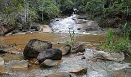 Dom Joaquim - Cachoeira Maria Bamba