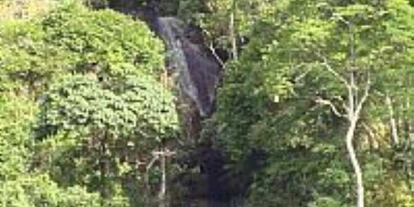 Dores de Guanhes-MG-Cachoeira da Serra-Foto:Renan Ramos 