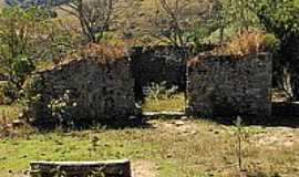 Entre Rios de Minas - Casa da Pedra do Gamb