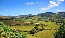 Esprito Santo do Dourado - Imagens de Esprito Santo do Dourado - MG