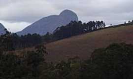 Estevo de Arajo - Serra do Brigadeiro-Foto:gui rios