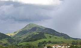 Eugenpolis - Cidade e Serra do Brito-Foto:Jorge Cabral (Gim) [Panoramio]