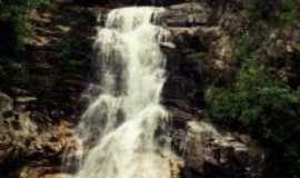 Fechados - Cachoeira do Buraco, Por Flvio Augusto Arajo Costa